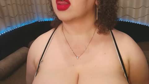 LIpsAddiction online show from 02.21.26