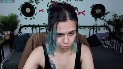 Snapshot of lirabelles chatting on 07.02.26 hello Ill be waiting for you during these hours tue 10am-5pm wed 3am-5pm thu 3am-5pm fri 3am-10am sat 10am-5pm sun 3am-1GMT online show from 07.02.26
