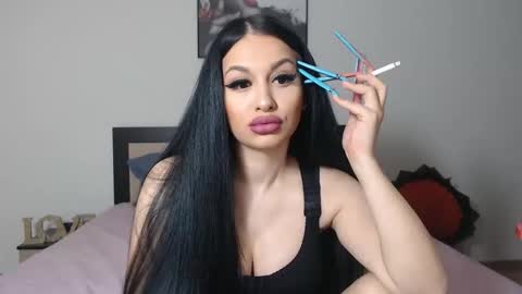 Snapshot of lisa104739 chatting on 12.17.24 Lisa online show from 12.17.24