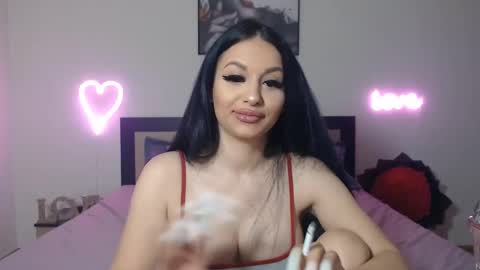 Snapshot of lisa104739 chatting on 01.08.25 Lisa online show from 01.08.25