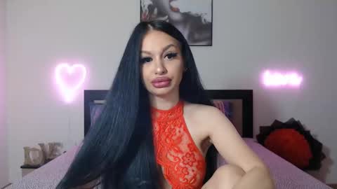 Snapshot of lisa104739 chatting on 02.09.25 Lisa online show from 02.09.25