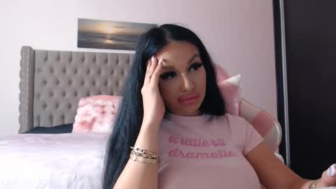 Lisa online show from 11.12.25