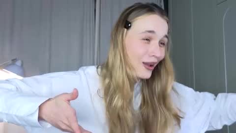 Elisabeth or Lisa online show from 03.05.26