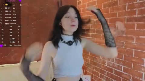 Lisa online show from 02.22.26