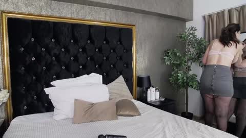 lisacroft online show from 02.08.25