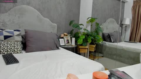 lisacroft online show from 02.09.26