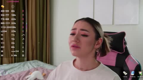   LISA   online show from 11.05.25