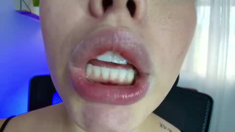 Snapshot of lisbet_21x chatting on 02.19.25 Lisbet online show from 02.19.25