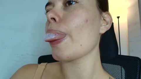 Snapshot of lisbet_21x chatting on 09.29.25 Lisbet online show from 09.29.25