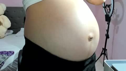 Snapshot of lisla21 chatting on 09.18.25 Andrea and Charlotte online show from 09.18.25