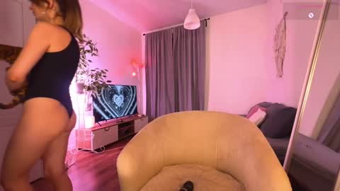 Snapshot of liss_n_gloss chatting on 02.24.26 Lisa online show from 02.24.26