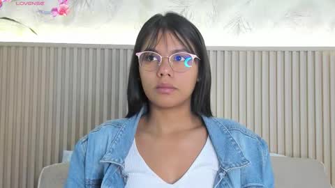 Liss online show from 10.28.25