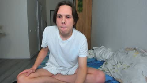 Snapshot of lissa_alfie chatting on 12.08.24 Alfie online show from 12.08.24