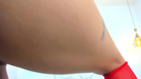 L I S S A  online show from 01.31.25