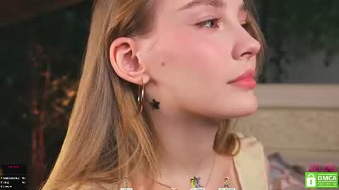 Snapshot of lissa_meooow chatting on 06.26.26 your Liza again. Next stream Dec. 1 at 2 or 3 GMT online show from 06.26.26