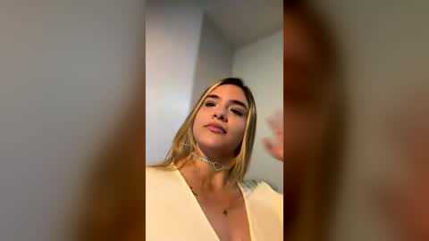 Snapshot of lissa_monroe_ chatting on 06.25.26 lissa_monroe_ online show from 06.25.26