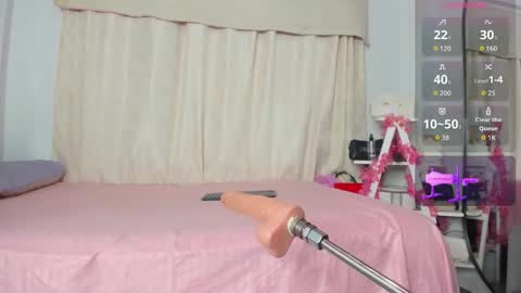 lissa_petitee online show from 11.30.25