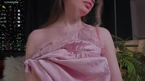 lissa_rose online show from 12.26.24