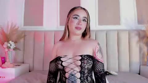 Snapshot of lissmoonx chatting on 06.28.26 online show from 06.28.26