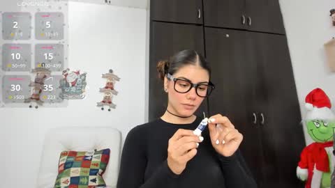 Lis  online show from 12.12.24