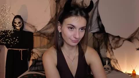 lit1le_mia online show from 10.26.25