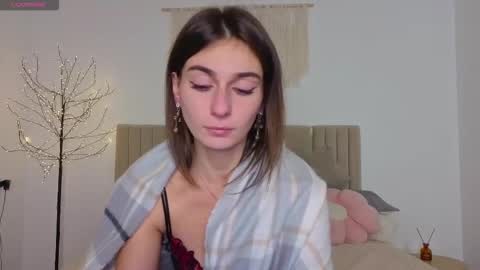 lit1le_mia online show from 11.19.25