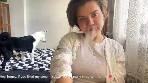 Snapshot of litamedino chatting on 09.27.25 Rita online show from 09.27.25