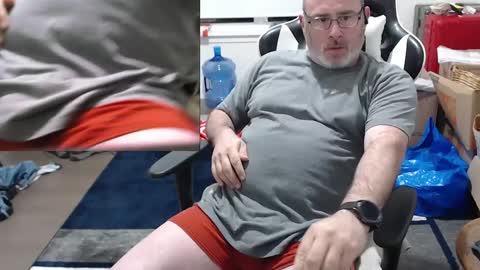 Snapshot of litemike7 chatting on 10.01.25 litemike7 online show from 10.01.25