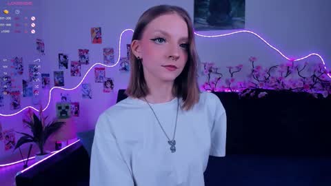 Bella online show from 12.02.25