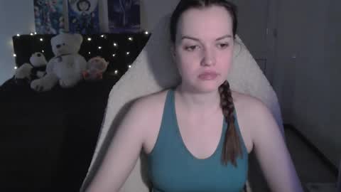 little__flowers online show from 12.19.25