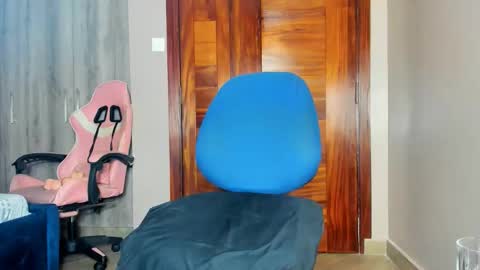 little_africa online show from 04.06.26