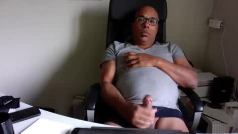Snapshot of little_buddha chatting on 05.13.26 Pure Black Power online show from 05.13.26