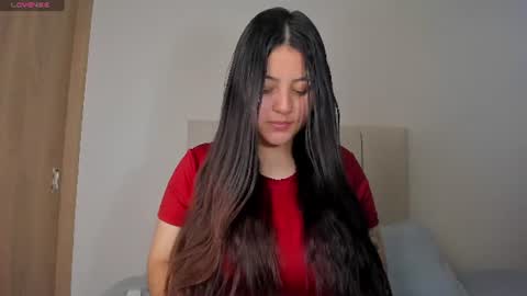 Snapshot of little_caro13 chatting on 07.29.26 Independent model carolina online show from 07.29.26