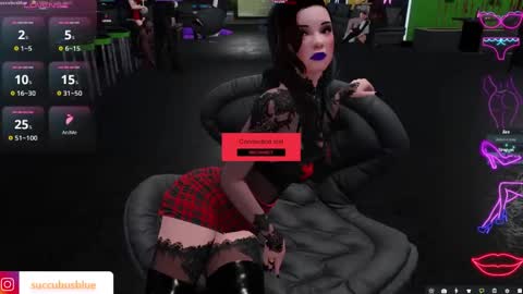 Snapshot of little_doll25 chatting on 02.11.25 Succubus Blue online show from 02.11.25