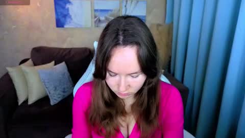 Alexandra online show from 12.05.25