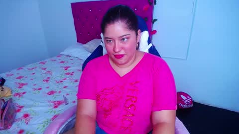 Snapshot of little_flower4you chatting on 12.31.24 mai rojas online show from 12.31.24