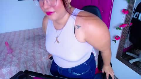 Snapshot of little_flower4you chatting on 02.28.25 mai rojas online show from 02.28.25