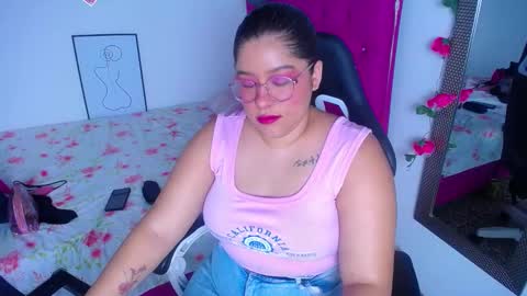 Snapshot of little_flower4you chatting on 03.02.25 mai rojas online show from 03.02.25