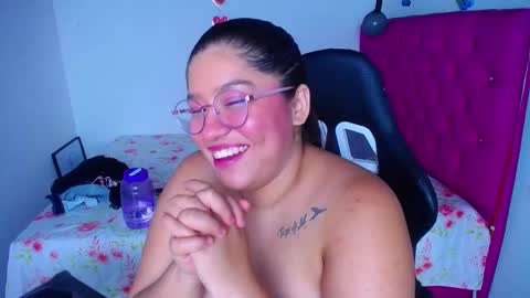 Snapshot of little_flower4you chatting on 03.07.25 mai rojas online show from 03.07.25