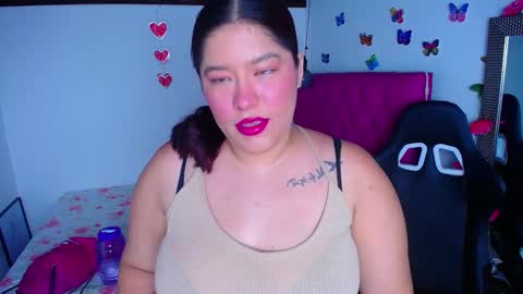 Snapshot of little_flower4you chatting on 03.08.25 mai rojas online show from 03.08.25