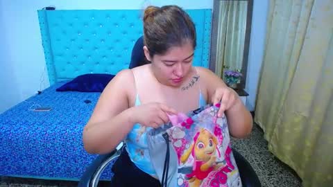 Snapshot of little_flower4you chatting on 09.21.25 mai rojas online show from 09.21.25