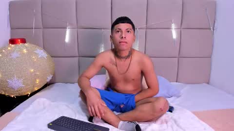 little_kris1 online show from 01.06.26