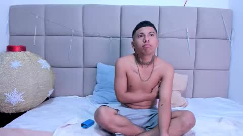 little_kris1 online show from 01.13.26