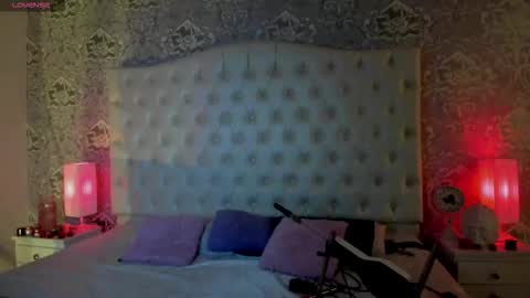 little_lilith_apple online show from 11.26.25