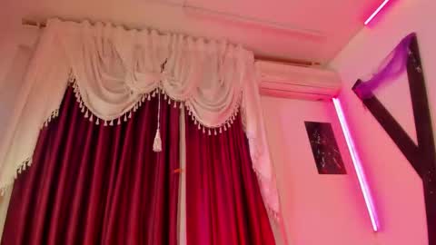 Little Nauughty2 online show from 10.31.25