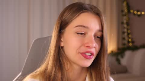 Kiki online show from 09.17.25