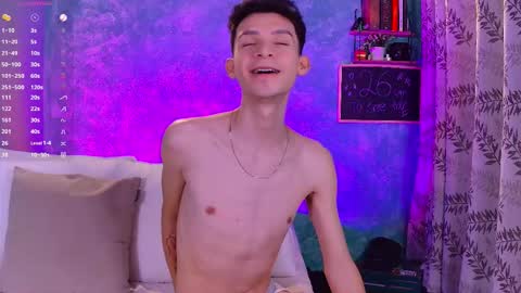 Snapshot of little_twiink chatting on 09.27.25 Juan Ferrer online show from 09.27.25