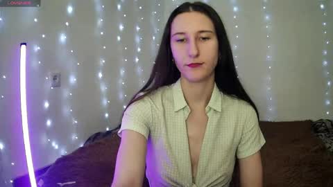 Snapshot of littleahwitch chatting on 04.07.26 LittleAhWitch online show from 04.07.26