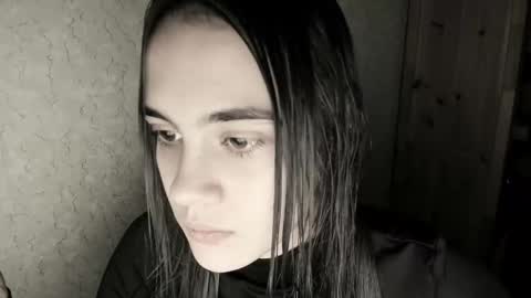 littleashleyy online show from 12.21.25