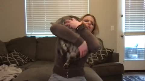 Bea Rae online show from 10.15.25